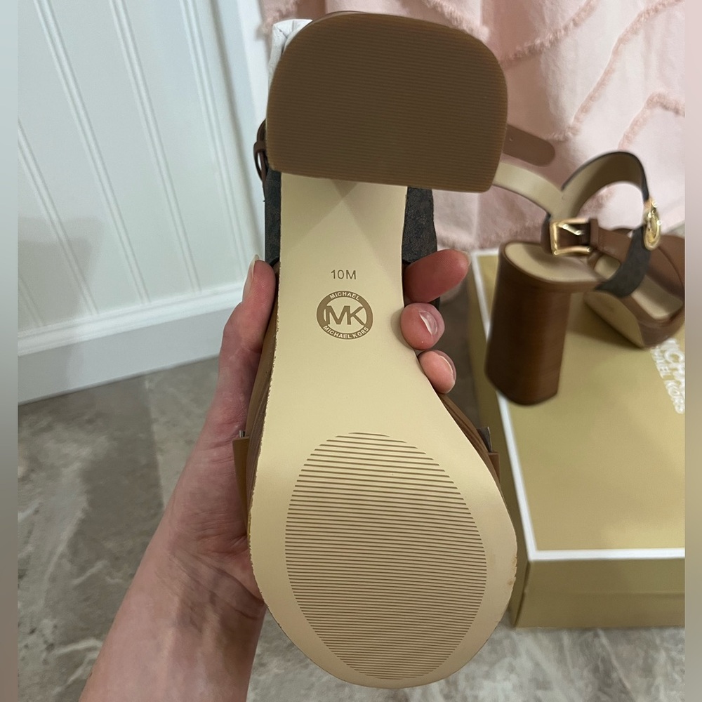 Michael Kors Tan and Brown Platform Sandal Heels - Picture 3 of 9
